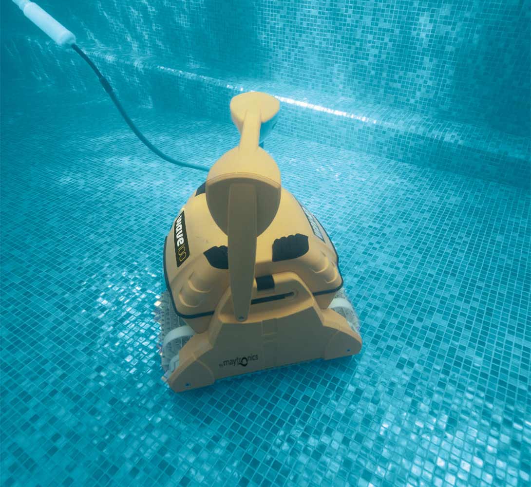 Dolphin Wave 100 Commercial Robotic Pool Cleaner